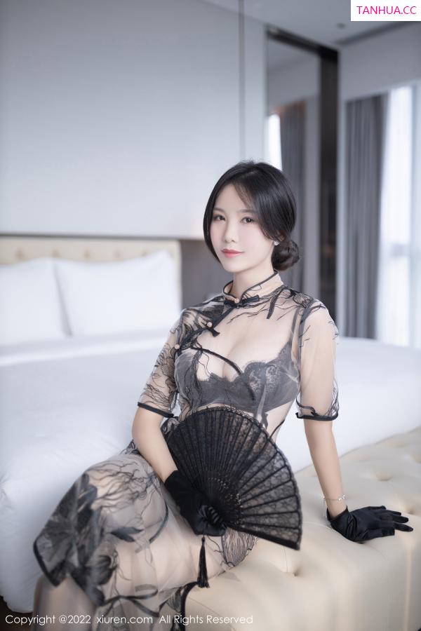 陈若依 抖娘利世 [XiuRen]高清写真图 2022.11.09 No.5830 利世 旗袍美腿第4张图片